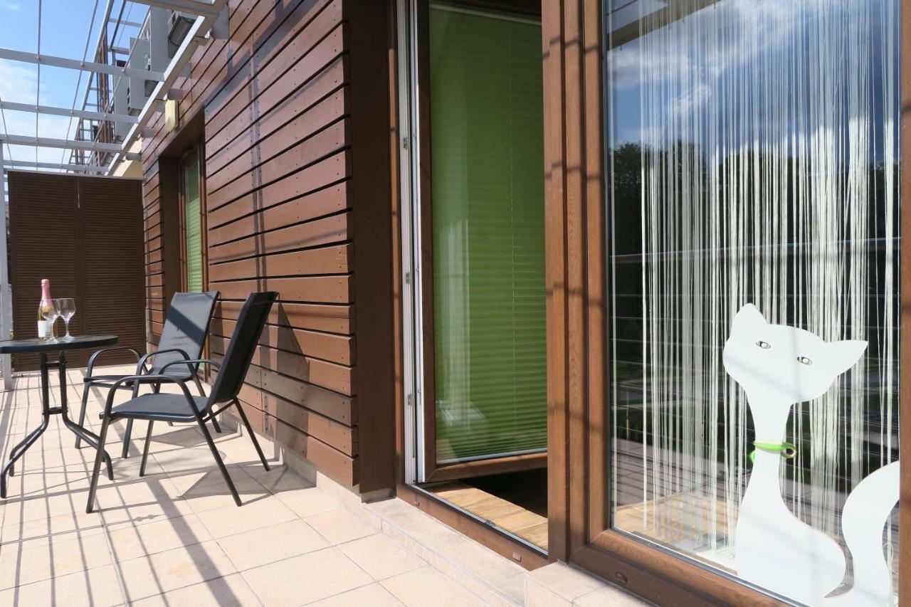 Luxapartament 1 - Z Widokiem I Garazem W Nowym Zeta Park Ustroń Eksteriør billede